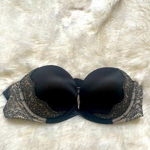 Victorias Secret Very Sexy strapless bra